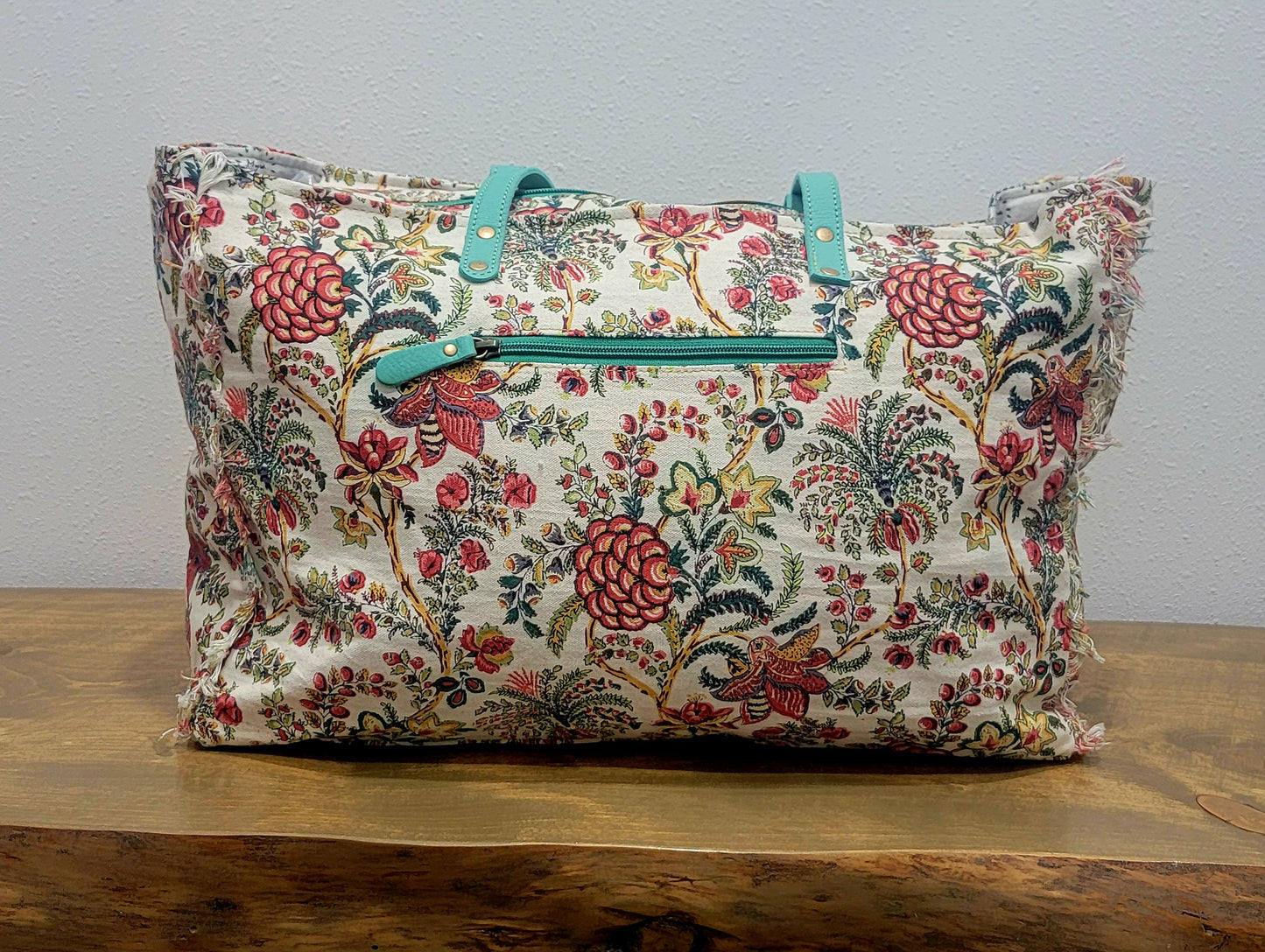 Myra Mariposa Weekender Bag