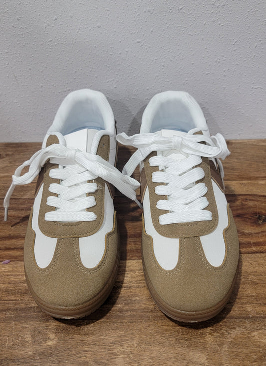 Outwoods Giana Sneaker