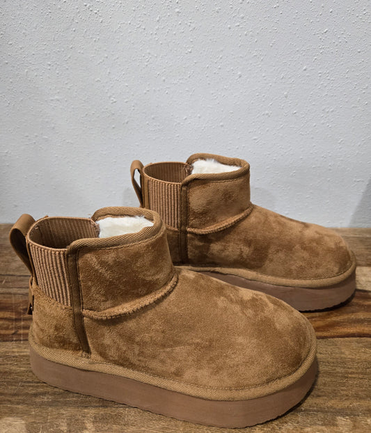 Very G Brooklyn Boot - Tan