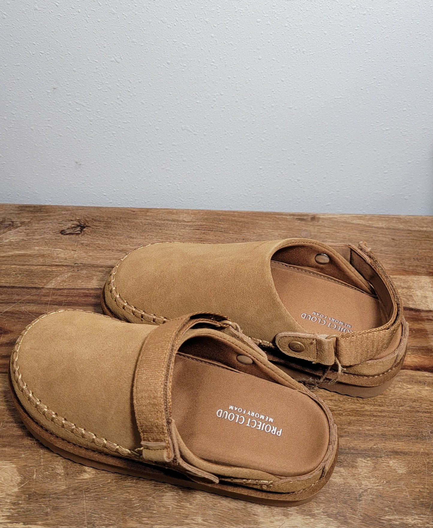 Project Cloud Genuine Leather Greyson Slip On - Chestnut Suede
