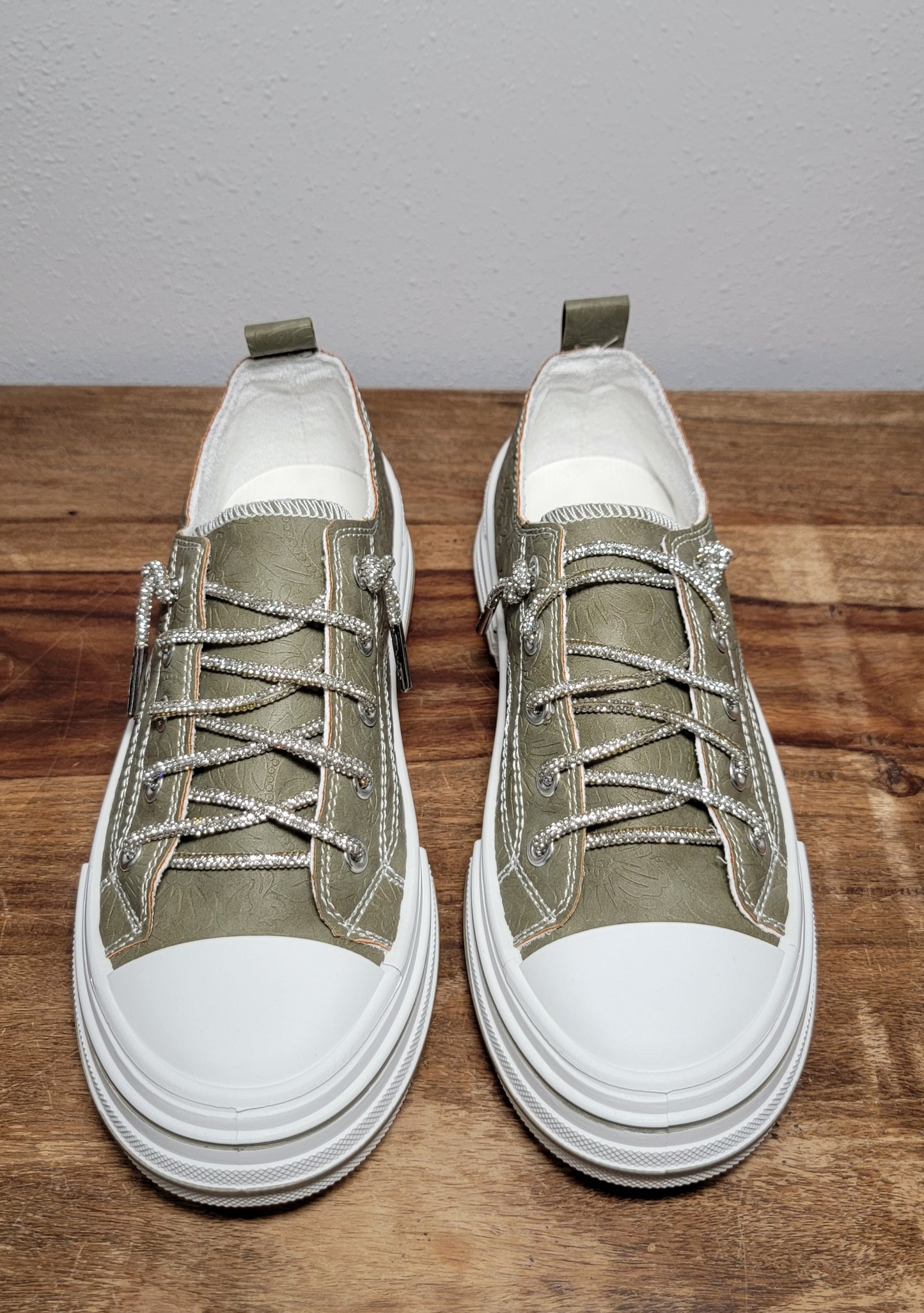 Very G Aman Tooled Sneaker - Sage