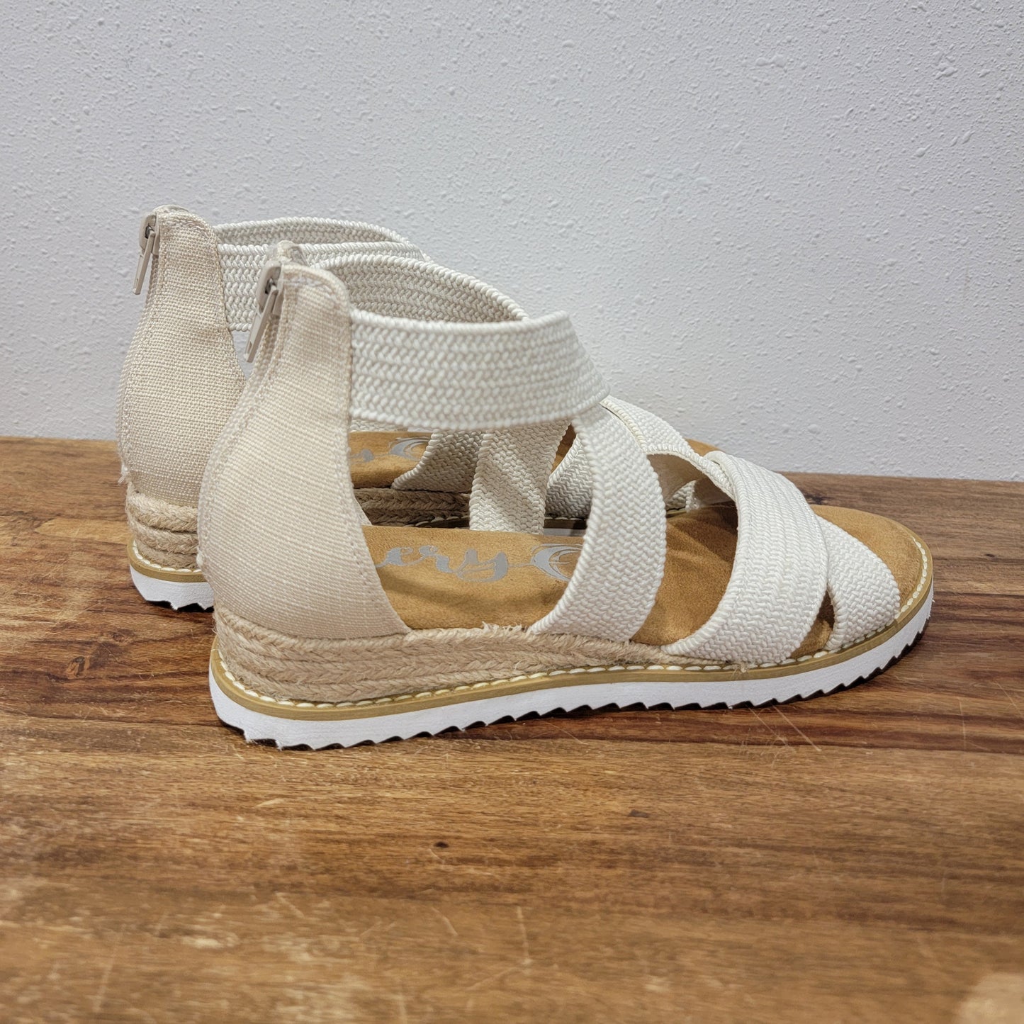 Very G Cream Sadie Sandals