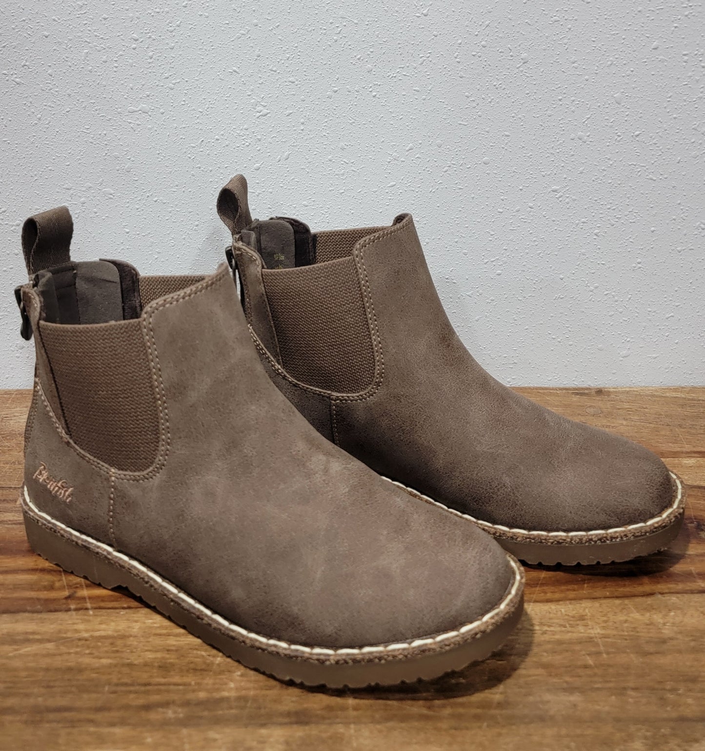 Blowfish Chillin Boot - Taupe