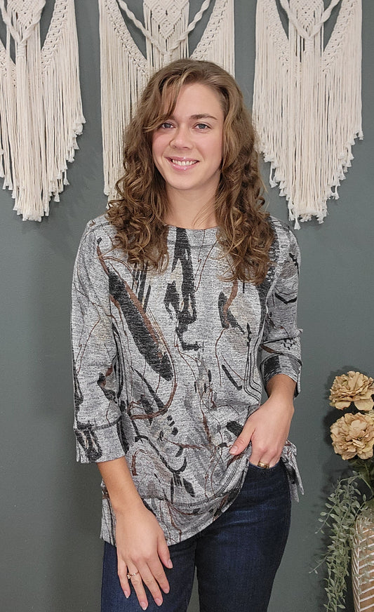 Links  Grey+Black+Brown Top