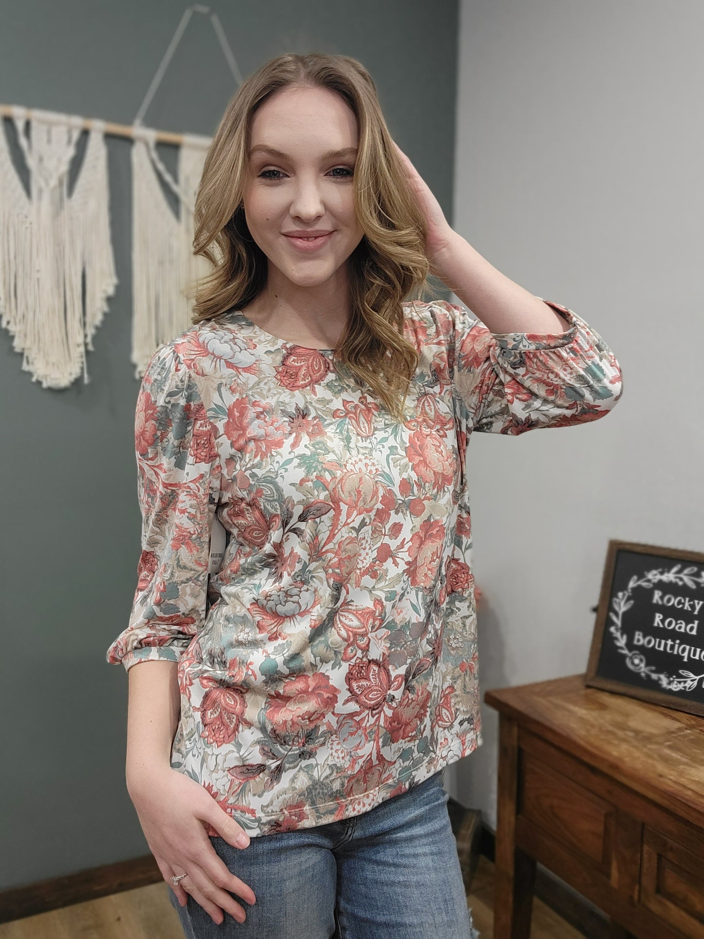 Southern Lady Floral Puff Sleeve Top/ Sage, Peach, Tan