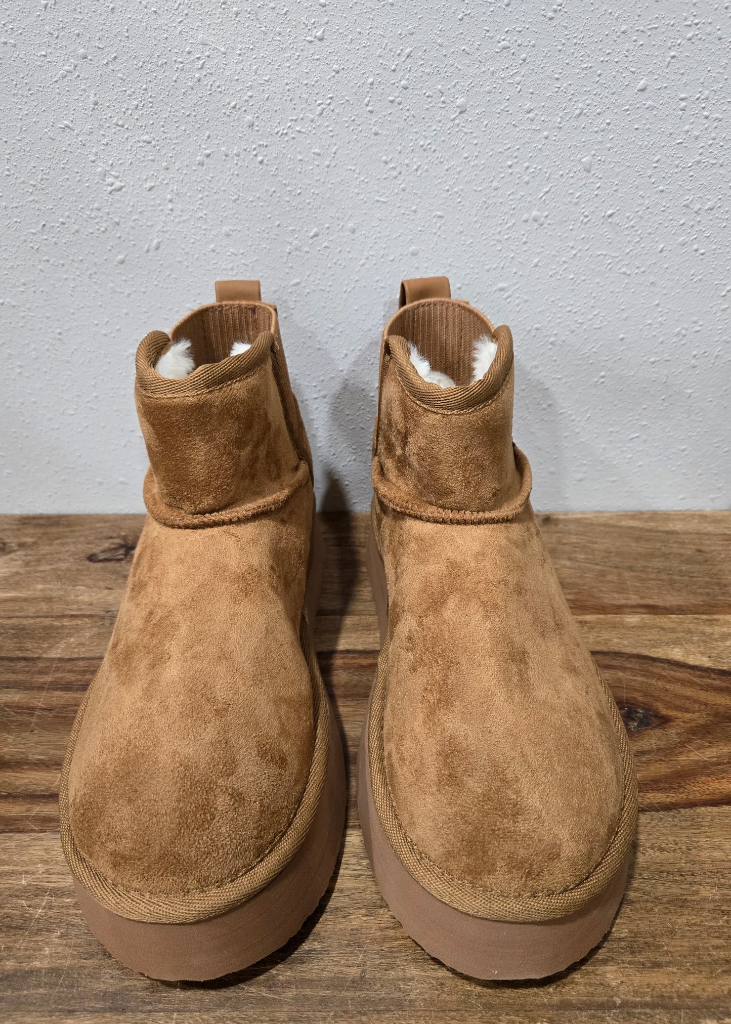 Very G Brooklyn Boot - Tan