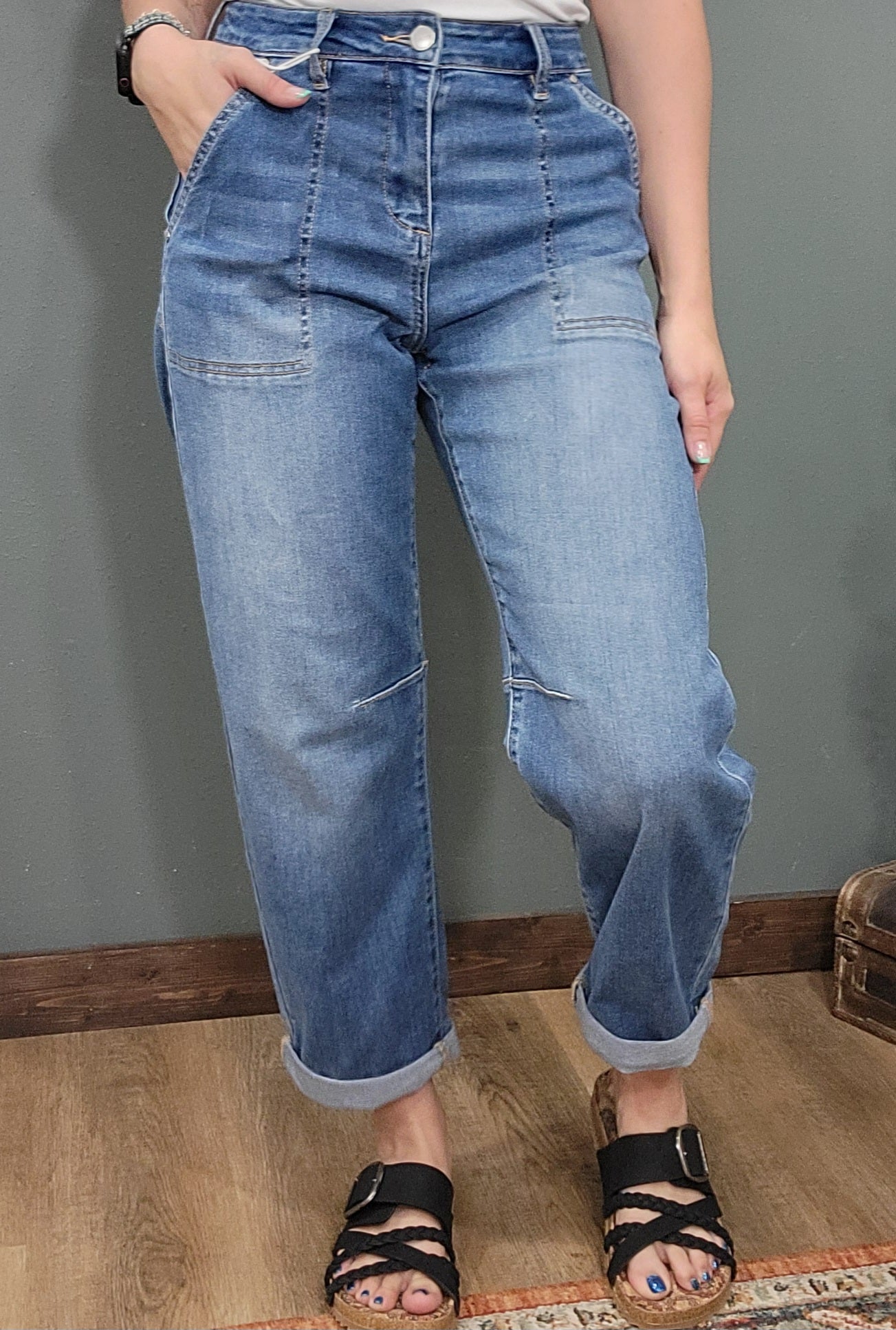 Risen Slouchy Barrel Jean with Patch Pockets