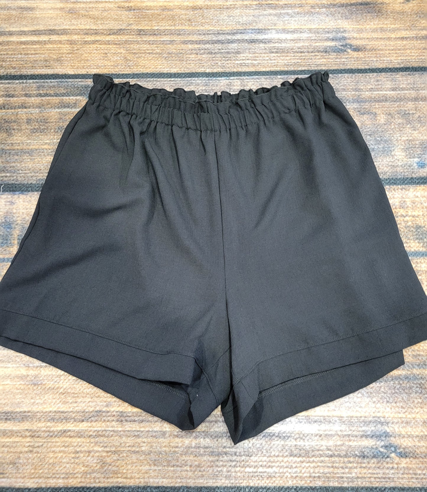Black Plus Size Stretch Waistband Shorts